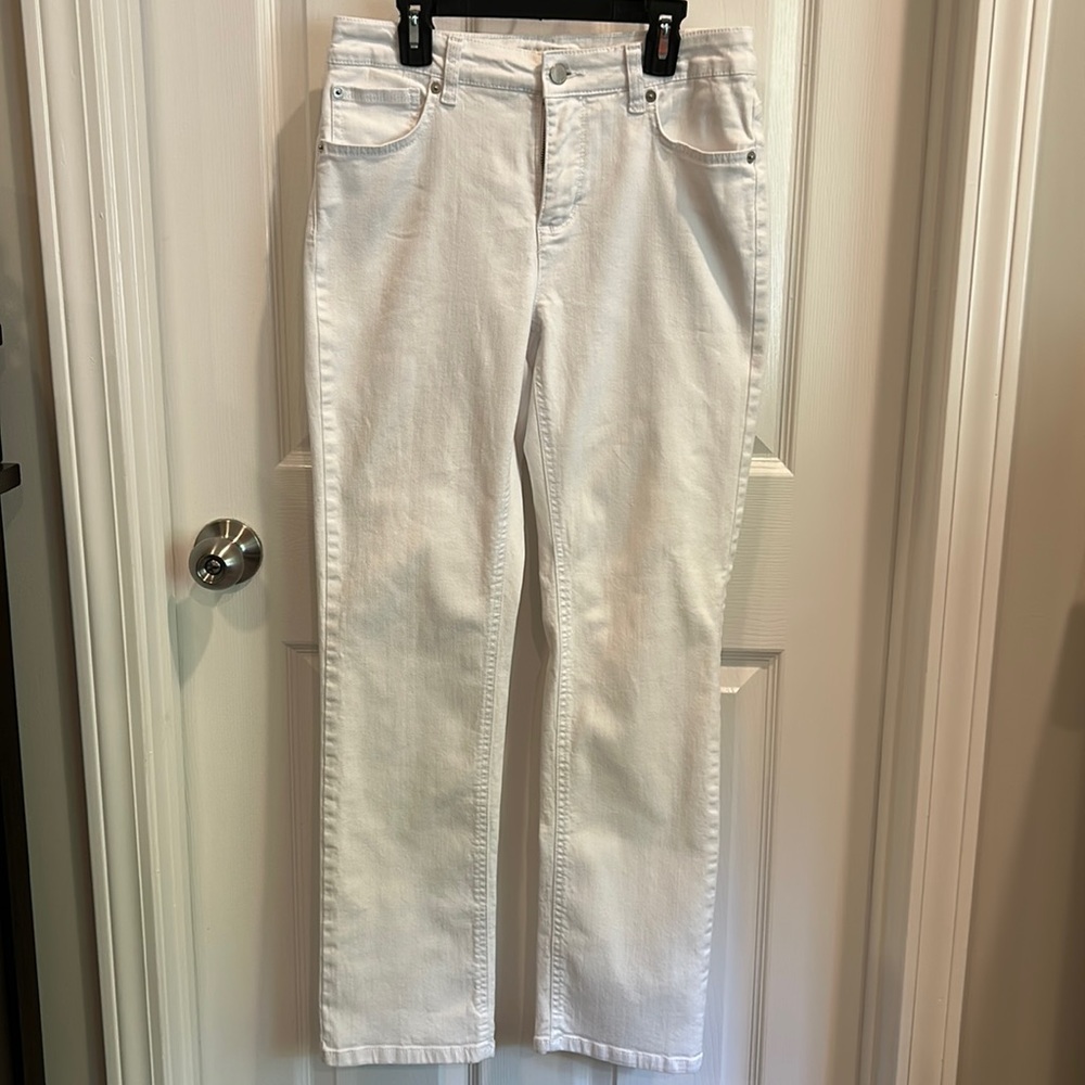 Jones New York Jeans size 4 short white denim pants